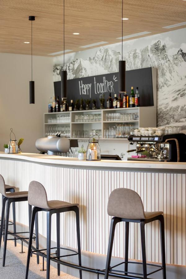 Jufa Hotel 사보그닌 외부 사진