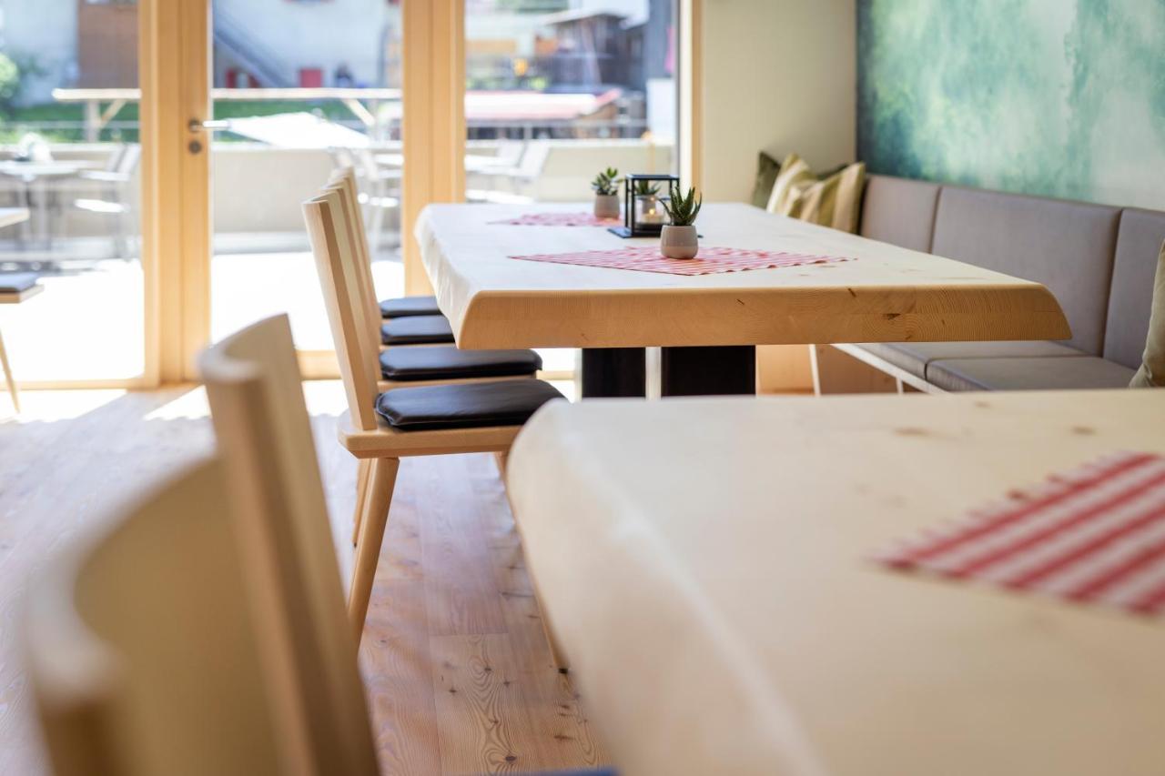Jufa Hotel 사보그닌 외부 사진