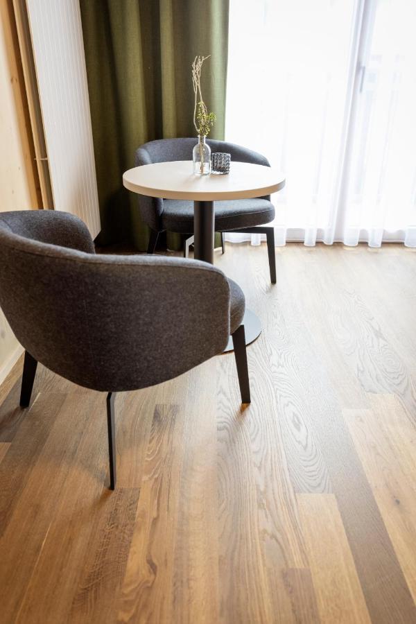 Jufa Hotel 사보그닌 외부 사진