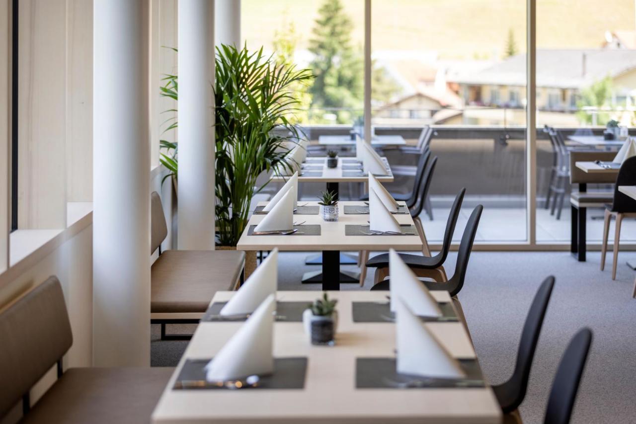 Jufa Hotel 사보그닌 외부 사진
