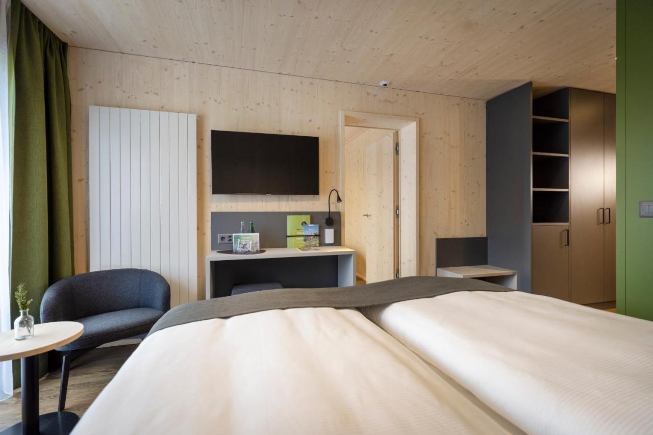 Jufa Hotel 사보그닌 외부 사진